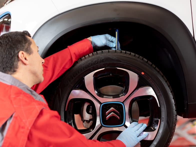 Citroen padangų keitimas ir saugojimas